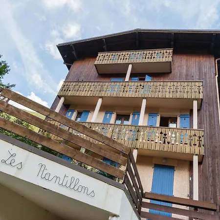 Les Nantillons 250mt From Ski - Happy Chamonix