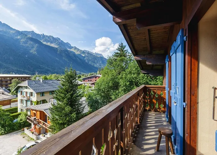 Les Nantillons 250mt From Ski - Happy Chamonix